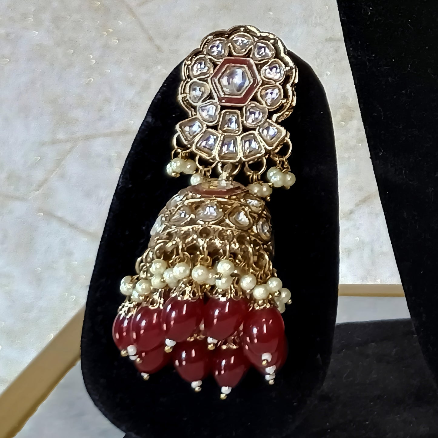 Elegant Kundan Red Stone Jewellery Set with Maangtika