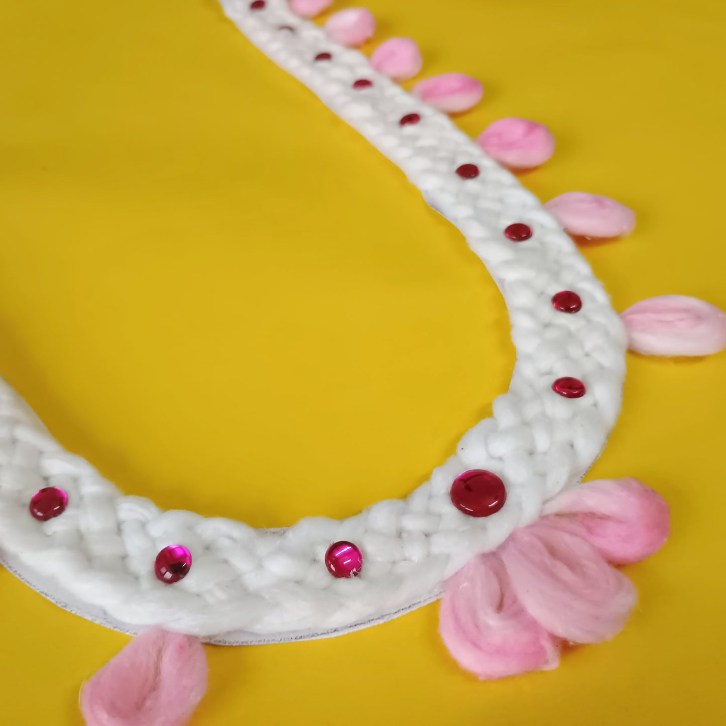 Handmade Criss-Cross Design Cotton Garland