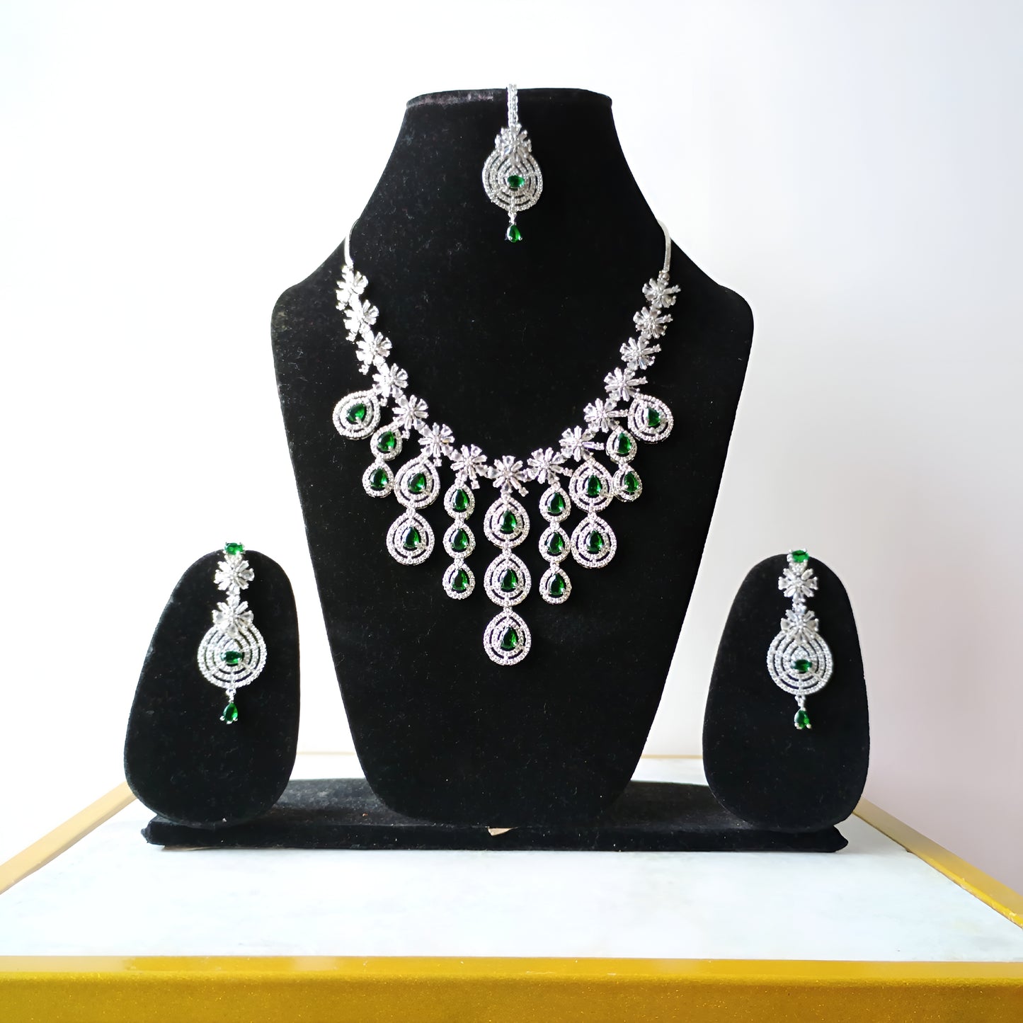 Emerald Crystal AD Necklace Set