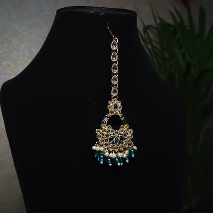 Antique Gold Plated Jewellery Set with Maangtika