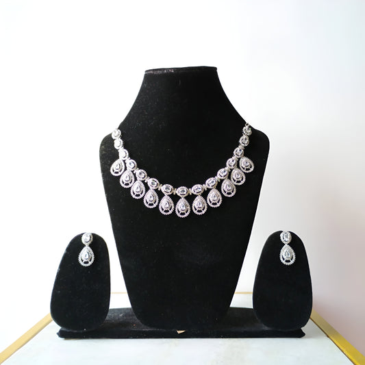 AD Necklace Set