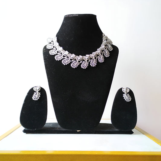 Ad Necklace Set